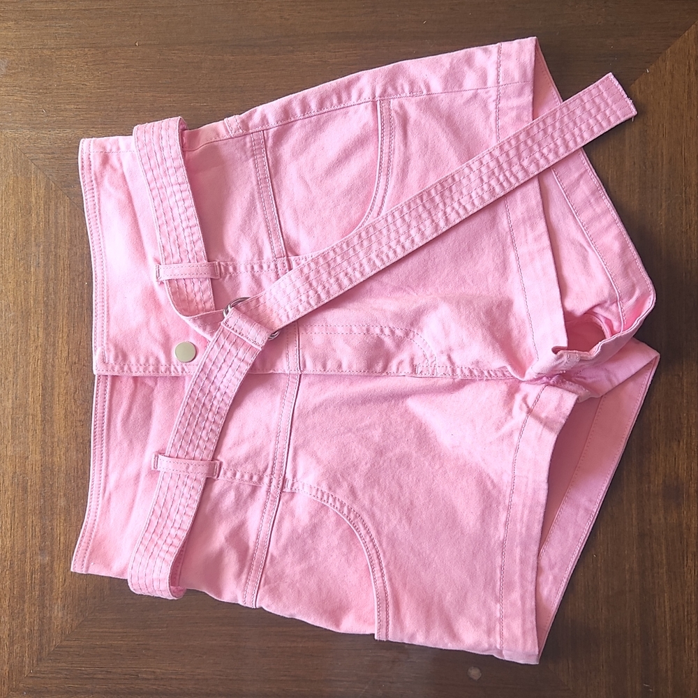 High waisted Pink shorts with matching belt
